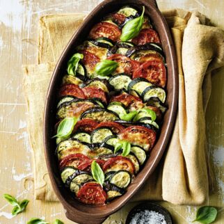 Geschichtete Auberginen aus dem Ofen Geschichtete Auberginen aus dem Ofen