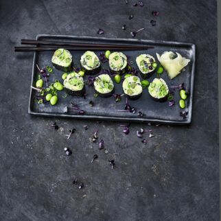 Sushi mit Edamame
und Spargel Sushi mit Edamame
und Spargel