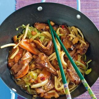 Wurzel-Wok mit Entenbrust Wurzel-Wok mit Entenbrust