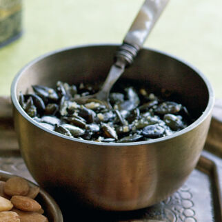 Kürbiskerne mit Rauchsalz Kürbiskerne mit Rauchsalz