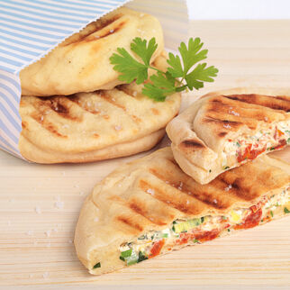 Mini-Focaccie mit Ricotta Mini-Focaccie mit Ricotta