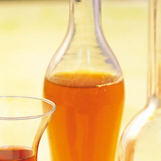 Löwenzahn-Bitterlikör Löwenzahn-Bitterlikör