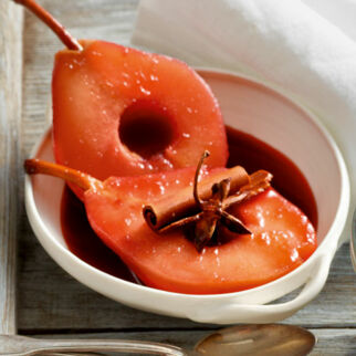 Cassisbirnen mit Gewürzen Cassisbirnen mit Gewürzen