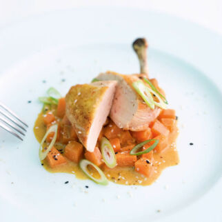 Perlhuhnbrust mit Kürbiscurry Perlhuhnbrust mit Kürbiscurry