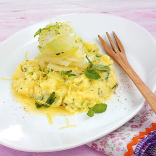 Käse-Kräuter-Polenta mit Kohlrabi Käse-Kräuter-Polenta mit Kohlrabi