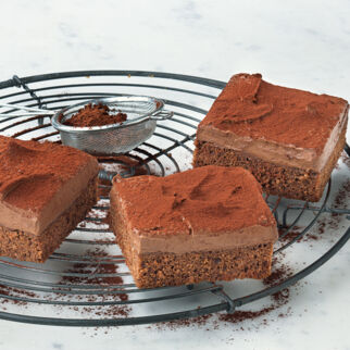 Schoko-Mousse-Schnitten Schoko-Mousse-Schnitten