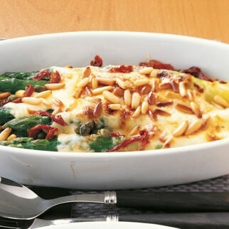 Spargel mit Parmesanguss Spargel mit Parmesanguss