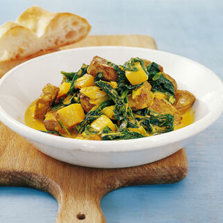 Lammcurry mit Spinat