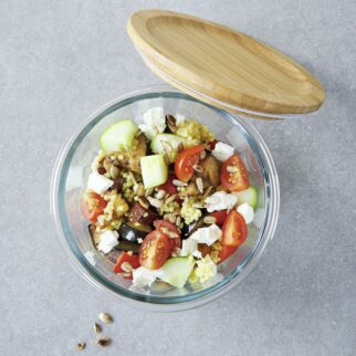 Hirsesalat mit Datteln Hirsesalat mit Datteln