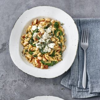 Kritharaki-Feta-Topf-Spinat