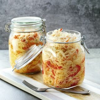 Fermentierter scharfer Krautsalat Fermentierter scharfer Krautsalat