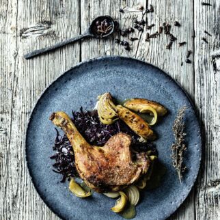 Entenkeulen mit Trauben-Rotkohl Entenkeulen mit Trauben-Rotkohl