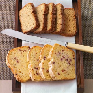 Zwiebel-Speck-Brot Zwiebel-Speck-Brot
