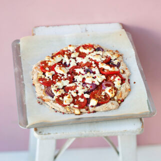 Pizza mit Ziegenfrischkäse & Honig Pizza mit Ziegenfrischkäse & Honig