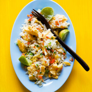 Gebratener Reis mit Eiern (Khao Pad Khai) Gebratener Reis mit Eiern (Khao Pad Khai)