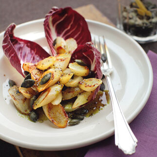 Lauwarmer Schwarzwurzelsalat Lauwarmer Schwarzwurzelsalat