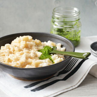Risotto bianco mit Rucola-Mandel-Pesto Risotto bianco mit Rucola-Mandel-Pesto