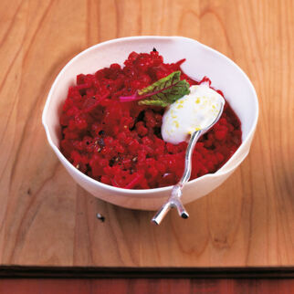 Rote-Bete-Graupenrisotto Rote-Bete-Graupenrisotto