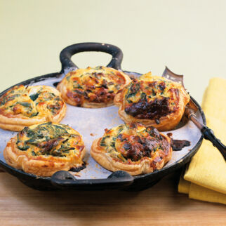 Mangold-Ziegenfrischkäse-Tarteletts Mangold-Ziegenfrischkäse-Tarteletts