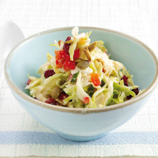 Würziger Spitzkohl-Salat Würziger Spitzkohl-Salat