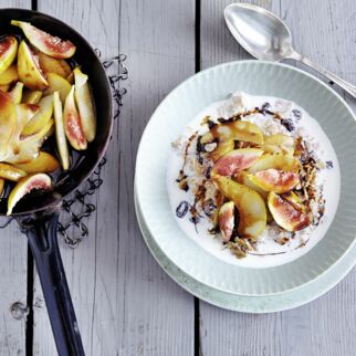 Dinkel-Birnen-Porridge Dinkel-Birnen-Porridge