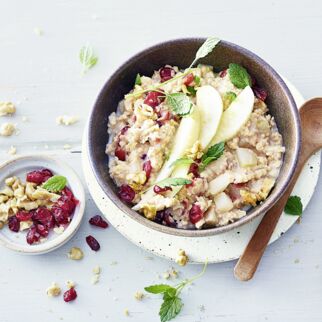 Birnen-Cranberry-Porridge Birnen-Cranberry-Porridge