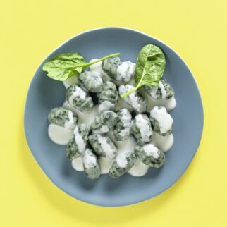 Grüne Gnocchi mit Roquefortsahne Grüne Gnocchi mit Roquefortsahne