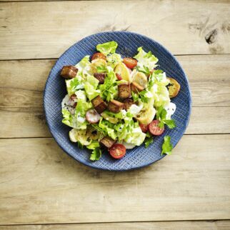Caesar Salad mit Räuchertofu