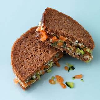 Brot mit Räucherlachs Brot mit Räucherlachs