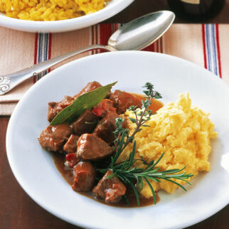 Polenta mit Hirschragout