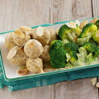 Tofubällchen in Brokkolisahne Tofubällchen in Brokkolisahne