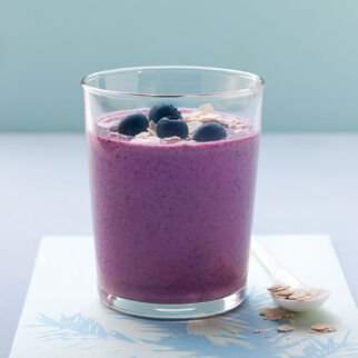 Dickmilch-Shake mit Heidelbeeren Dickmilch-Shake mit Heidelbeeren