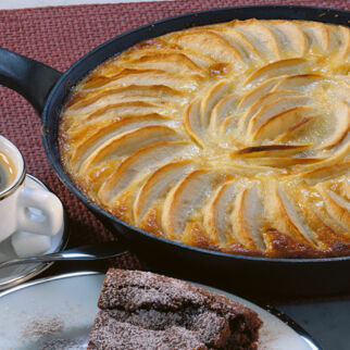 Apfelpfanne mit Sahneguss Apfelpfanne mit Sahneguss