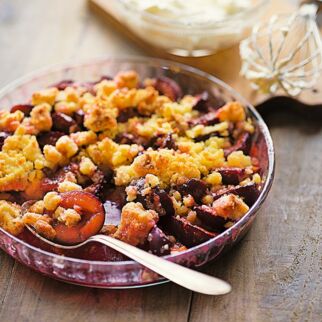 Zwetschgen-Crumble Zwetschgen-Crumble