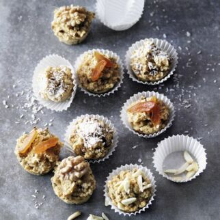 Müsli-Muffins mit Apfelmark und Banane Müsli-Muffins mit Apfelmark und Banane