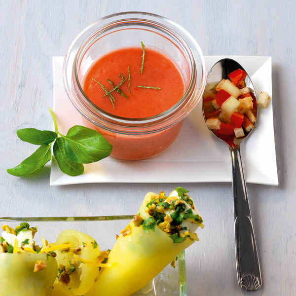 Wassermelonen-Tomaten-Gazpacho Rezept | Küchengötter Wassermelonen-Tomaten-Gazpacho Rezept | Küchengötter