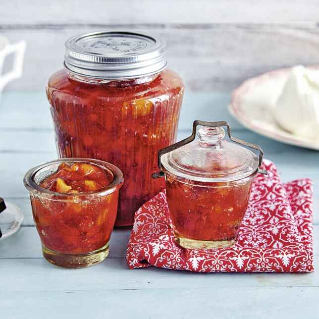 Pfirsich-Mango-Konfitüre mit Rum Rezept | Küchengötter Pfirsich-Mango-Konfitüre mit Rum Rezept | Küchengötter