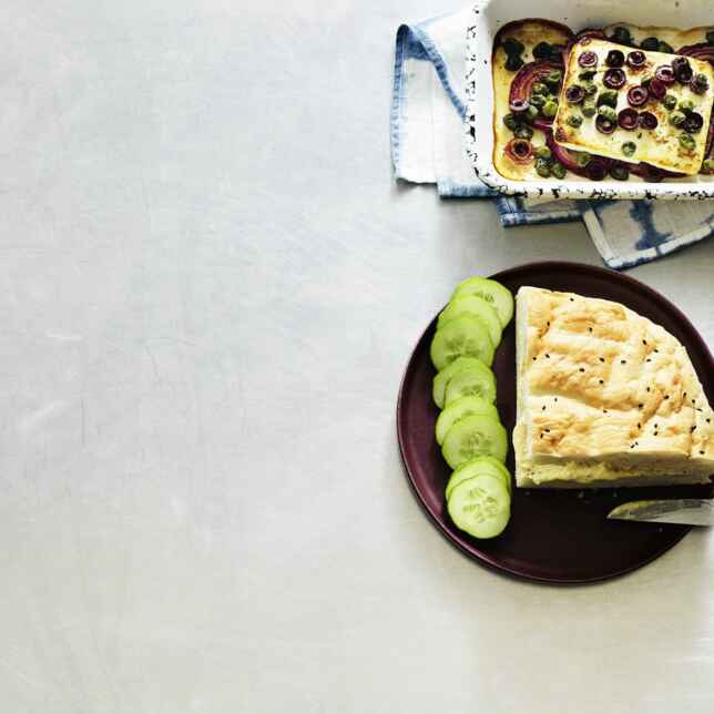 Grüner Wok-Spargel mit Knusper-Feta Rezept | Küchengötter Grüner Wok-Spargel mit Knusper-Feta Rezept | Küchengötter