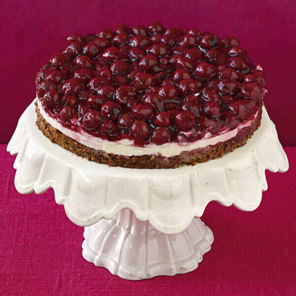 Kirsch-Vanille-Torte Rezept | Küchengötter Kirsch-Vanille-Torte Rezept | Küchengötter