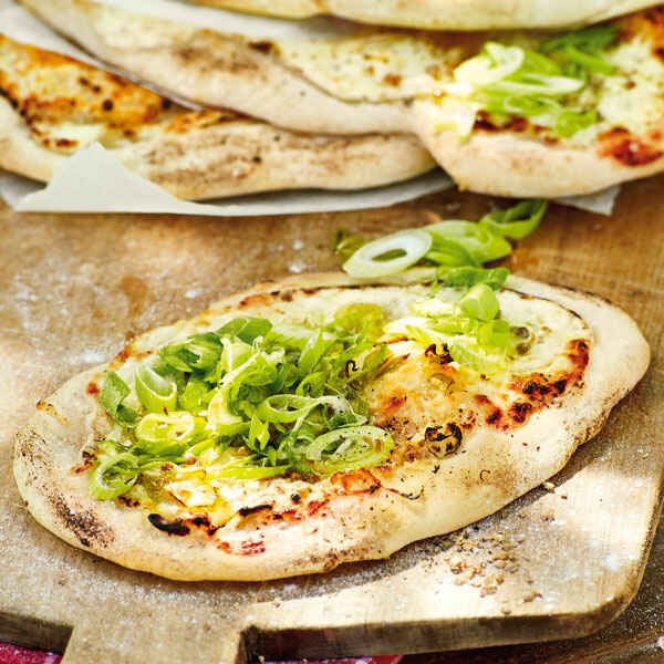 Frühlings-Frittata mit grünem Spargel Rezept | Küchengötter Frühlings-Frittata mit grünem Spargel Rezept | Küchengötter