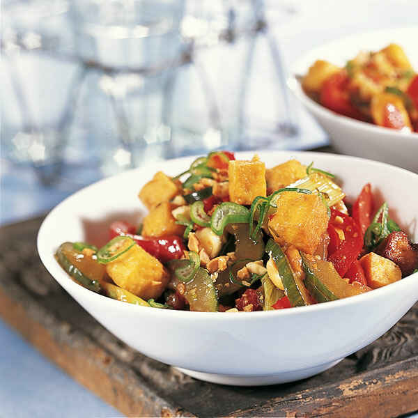 Pfannengerührte Zuckerschoten mit Tofu Rezept | Küchengötter Pfannengerührte Zuckerschoten mit Tofu Rezept | Küchengötter