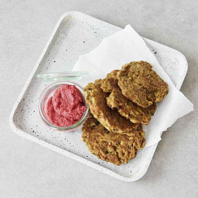 Orientalisches Gemüse mit Roter Bete und Getreidebratlingen Rezept ... Orientalisches Gemüse mit Roter Bete und Getreidebratlingen Rezept ...