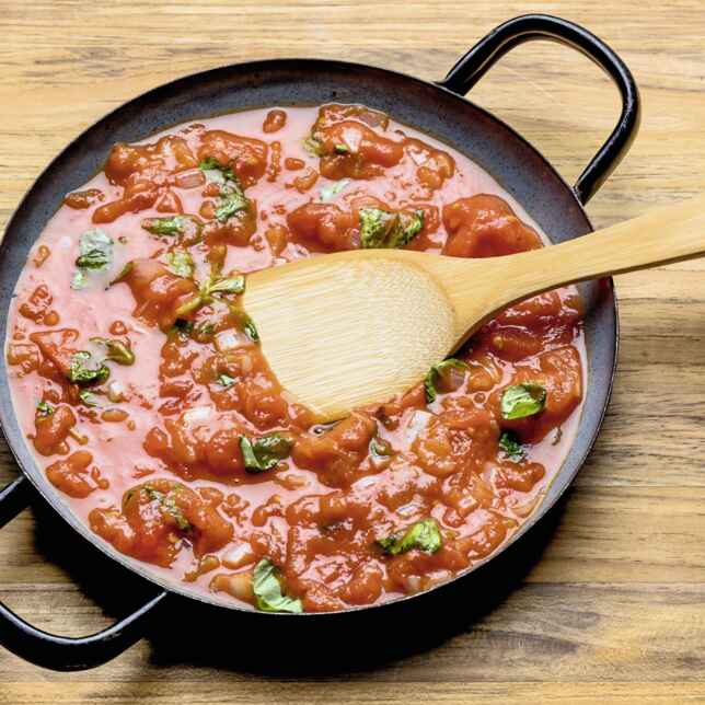 Zitronen-Lachs-Nudelsauce Rezept | Küchengötter