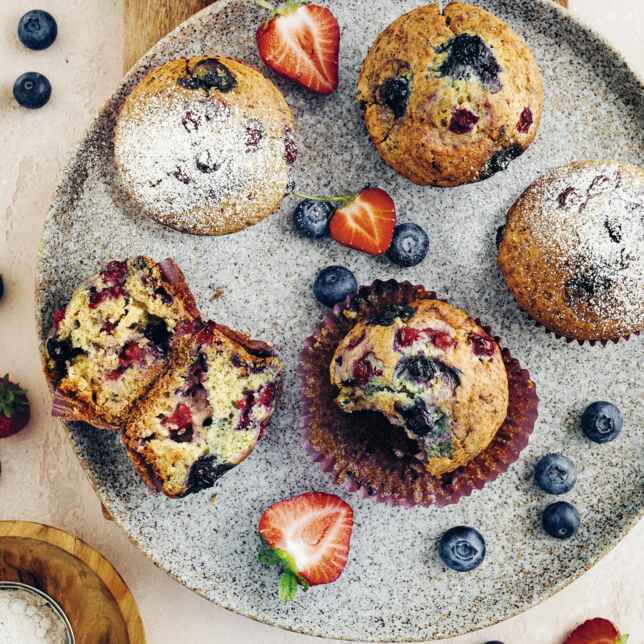 Vegane Rhabarber-Nuss-Muffins Rezept | Küchengötter Vegane Rhabarber-Nuss-Muffins Rezept | Küchengötter