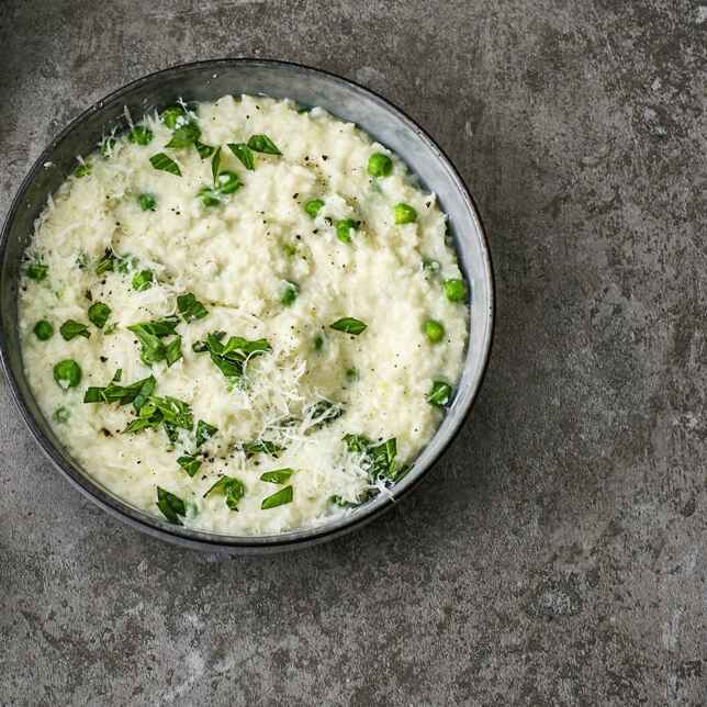 Blumenkohl-Graupen-Risotto mit Bergkäse Rezept | Küchengötter Blumenkohl-Graupen-Risotto mit Bergkäse Rezept | Küchengötter