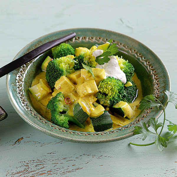 Tofu-Gemüse-Curry Rezept | Küchengötter