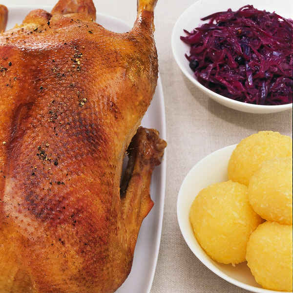 Bayrisch Creme mit Zwetschgenröster Rezept | Küchengötter Bayrisch Creme mit Zwetschgenröster Rezept | Küchengötter