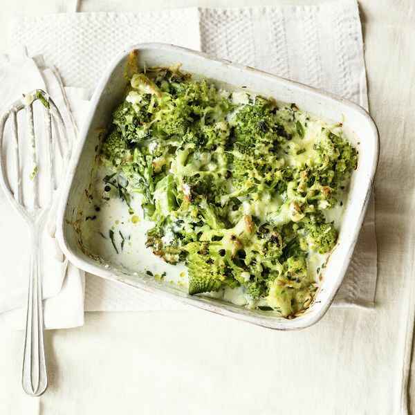 Romanesco mit Haselnussbutter Rezept | Küchengötter Romanesco mit Haselnussbutter Rezept | Küchengötter