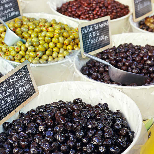 Parmesan-Oliven-Tarte Rezept | Küchengötter Parmesan-Oliven-Tarte Rezept | Küchengötter