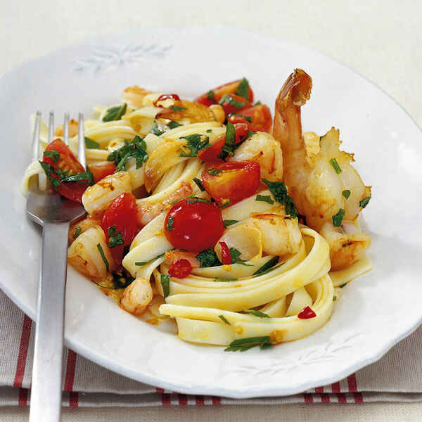 Garnelen Mit Knoblauch Und Tomaten